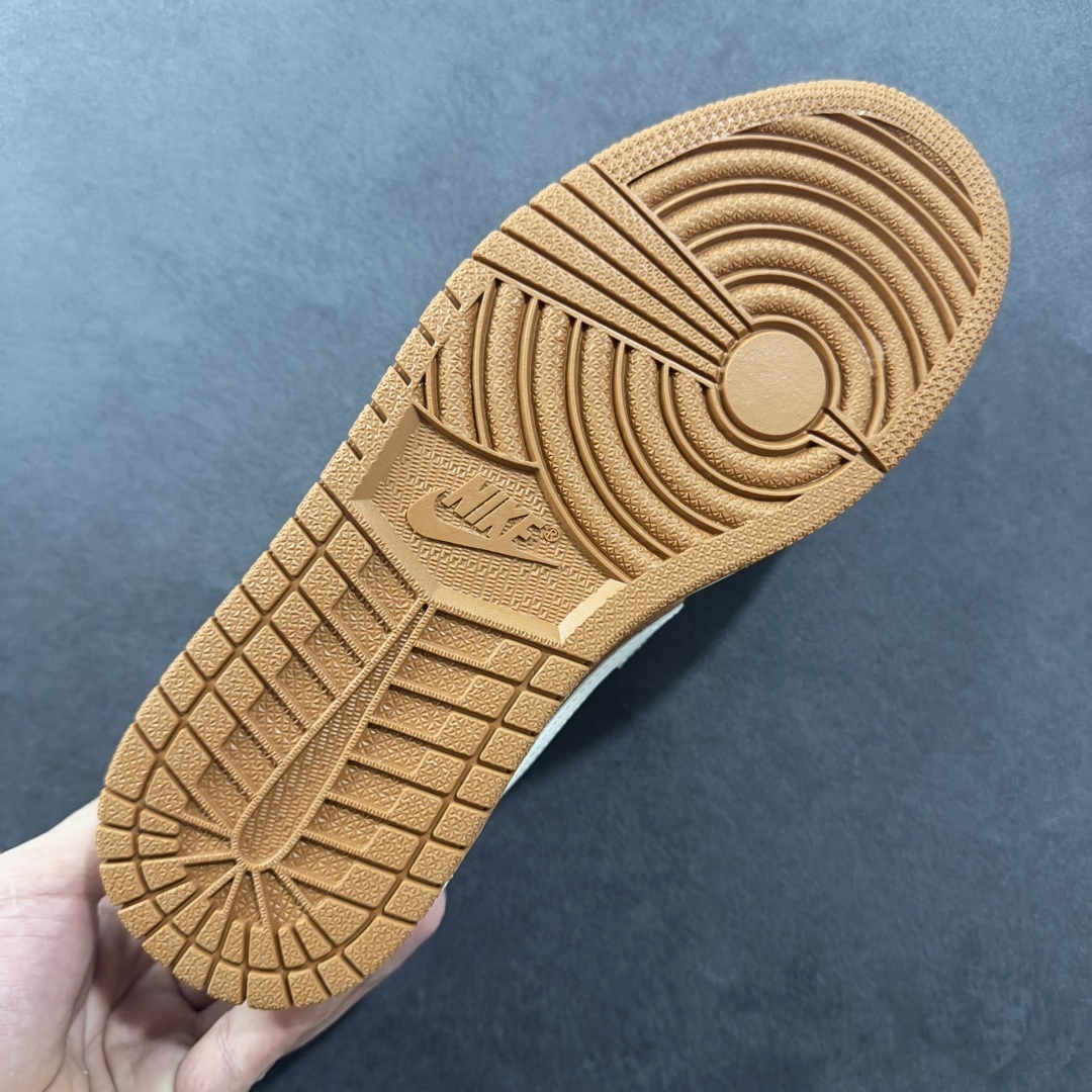 Jordan Sneakers SH528243