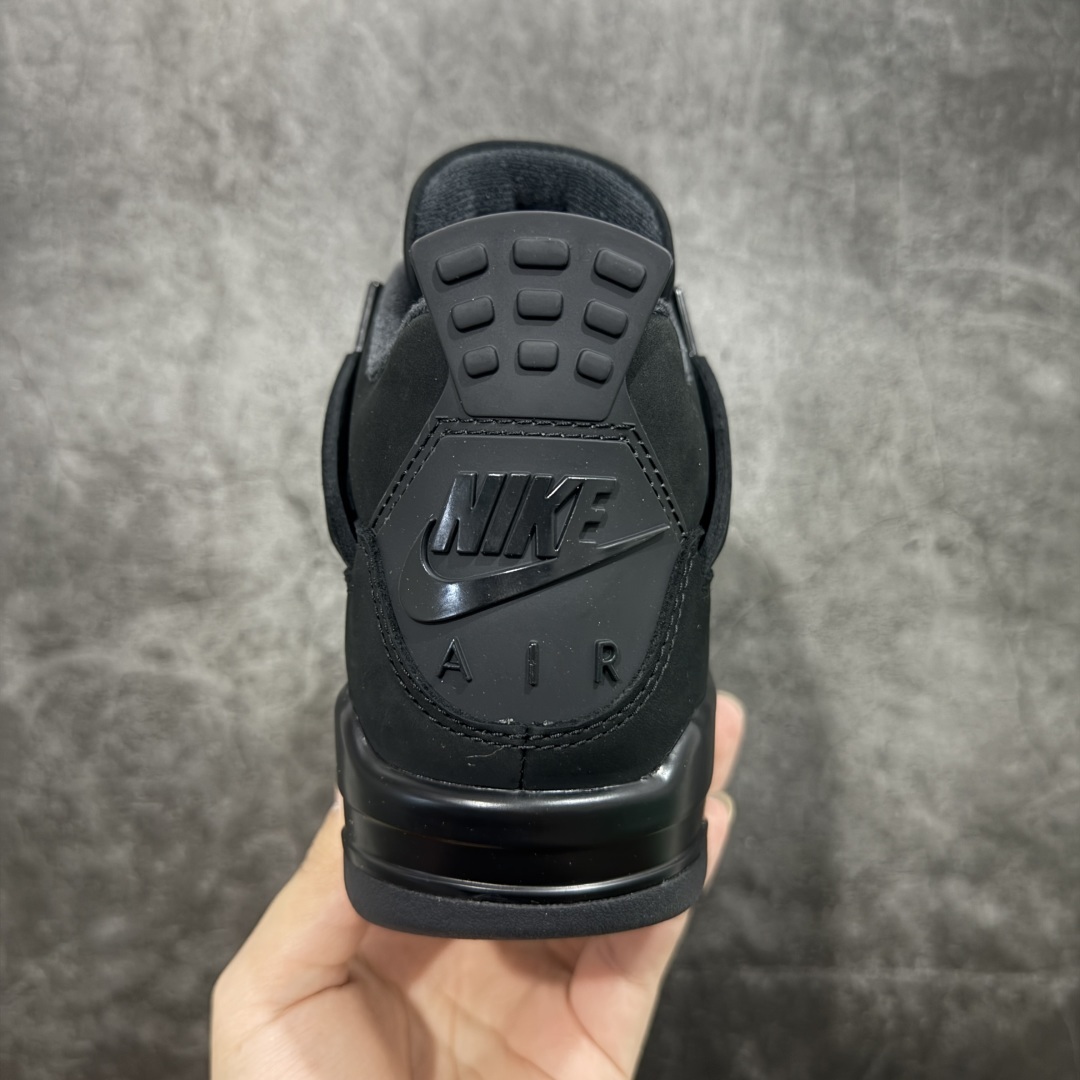 Jordan Sneakers SH528182