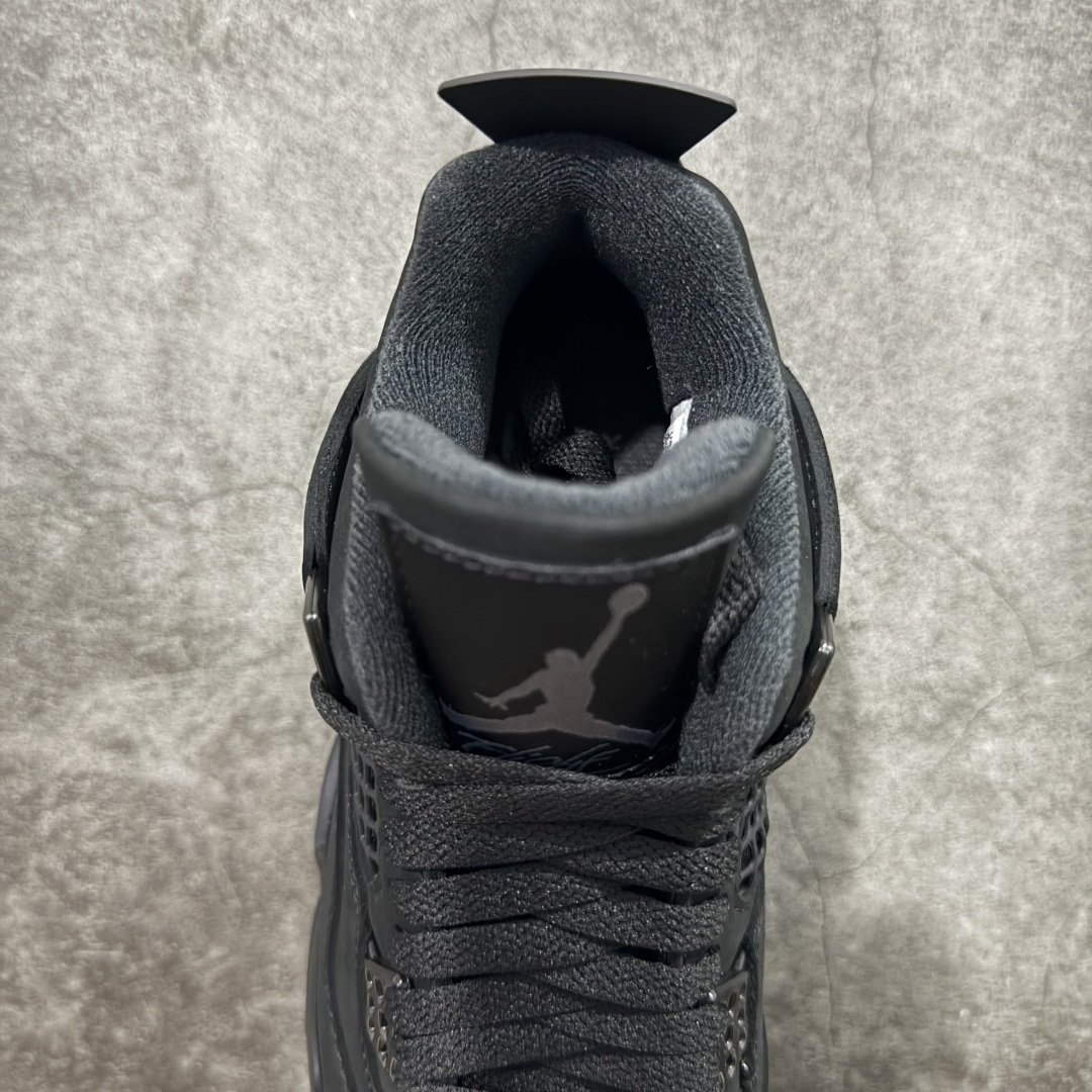 Jordan Sneakers SH528182