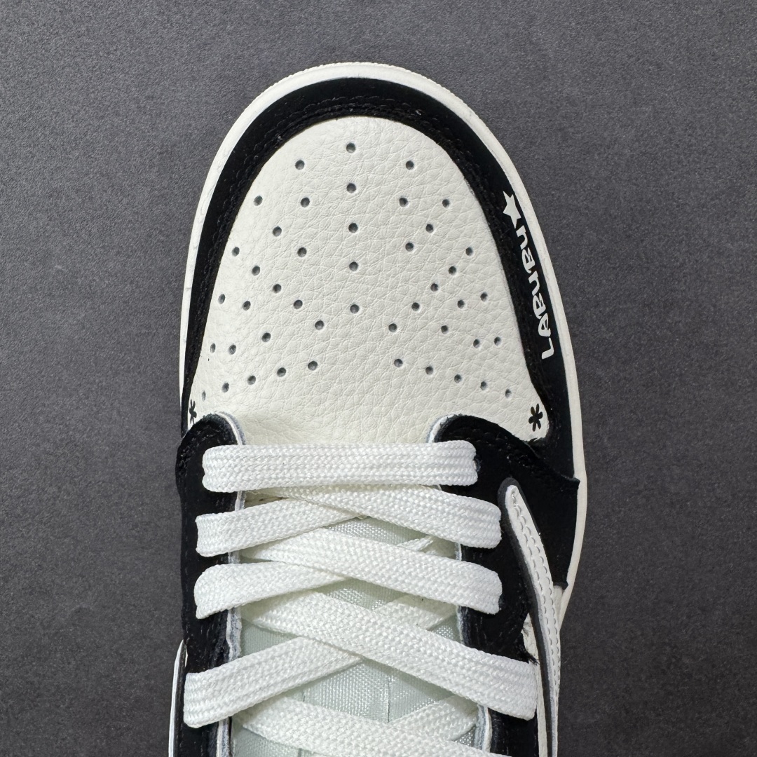 Jordan Sneakers SH528245