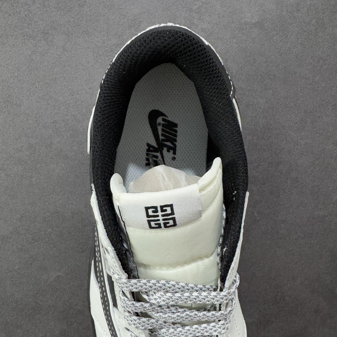 Jordan Sneakers SH528229
