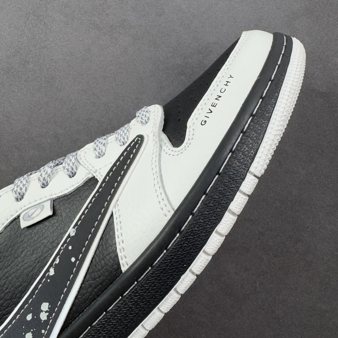 Jordan Sneakers SH528229