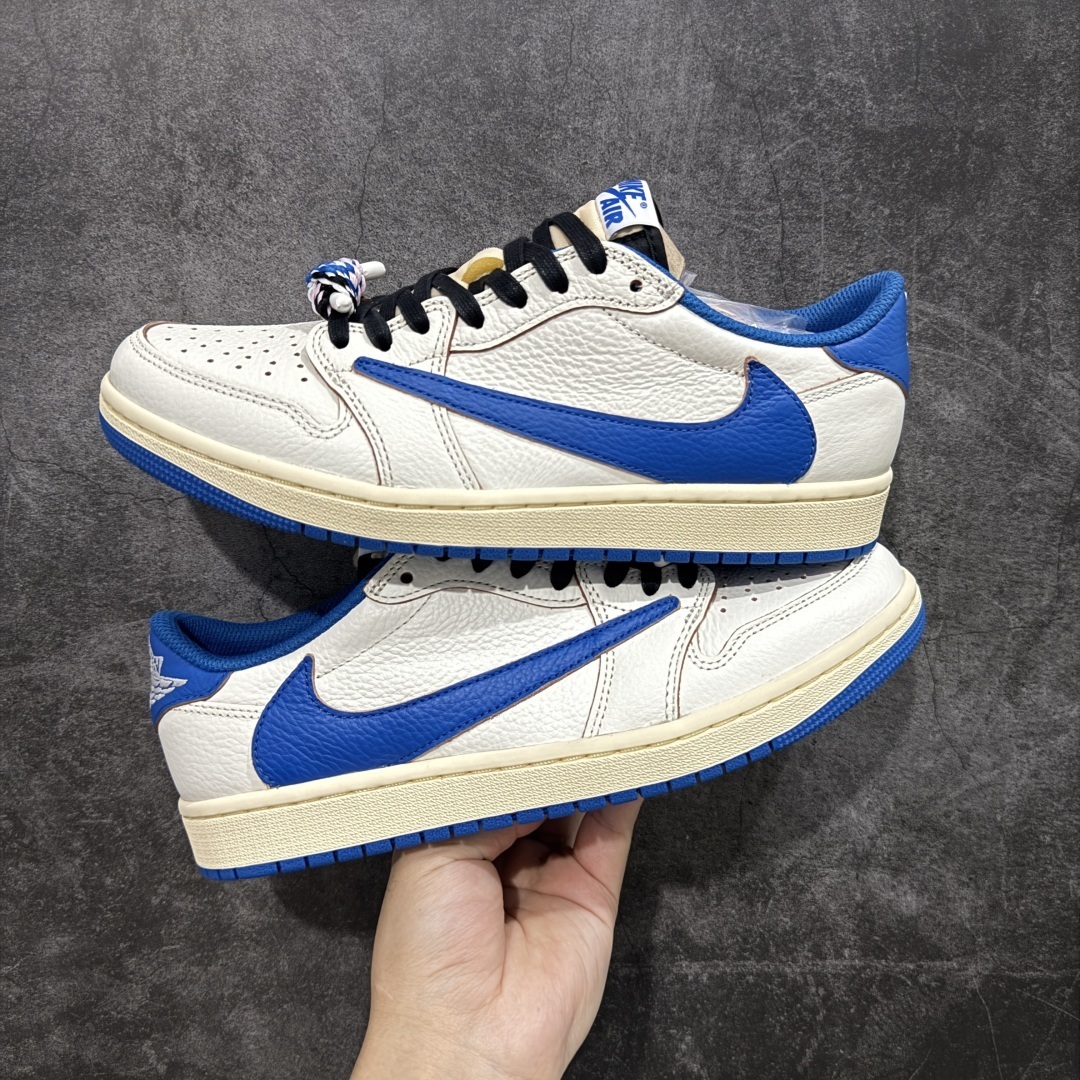 Jordan Sneakers SH528231