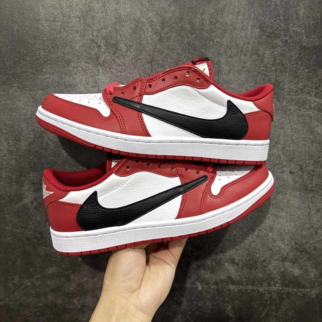 Jordan Sneakers SH528223