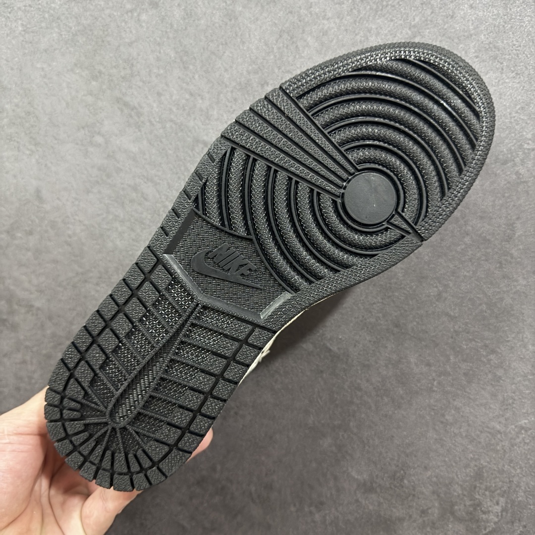 Jordan Sneakers SH528226