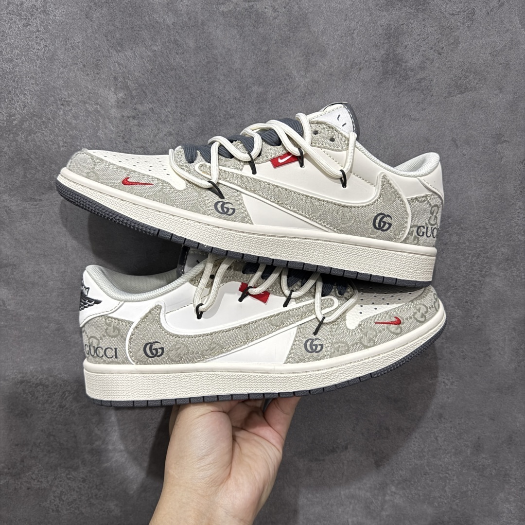 Jordan Sneakers SH528236