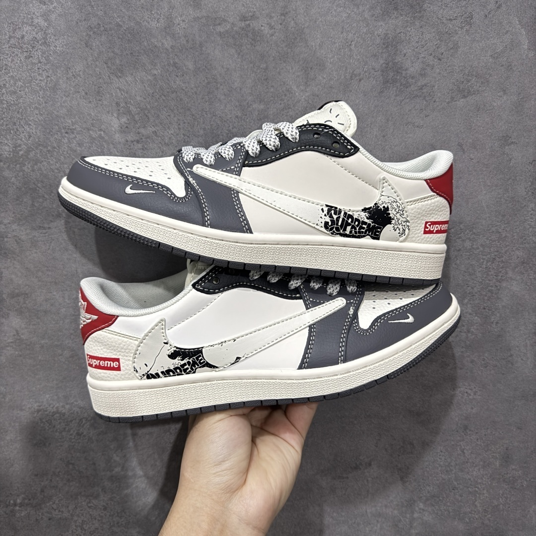Jordan Sneakers SH528237