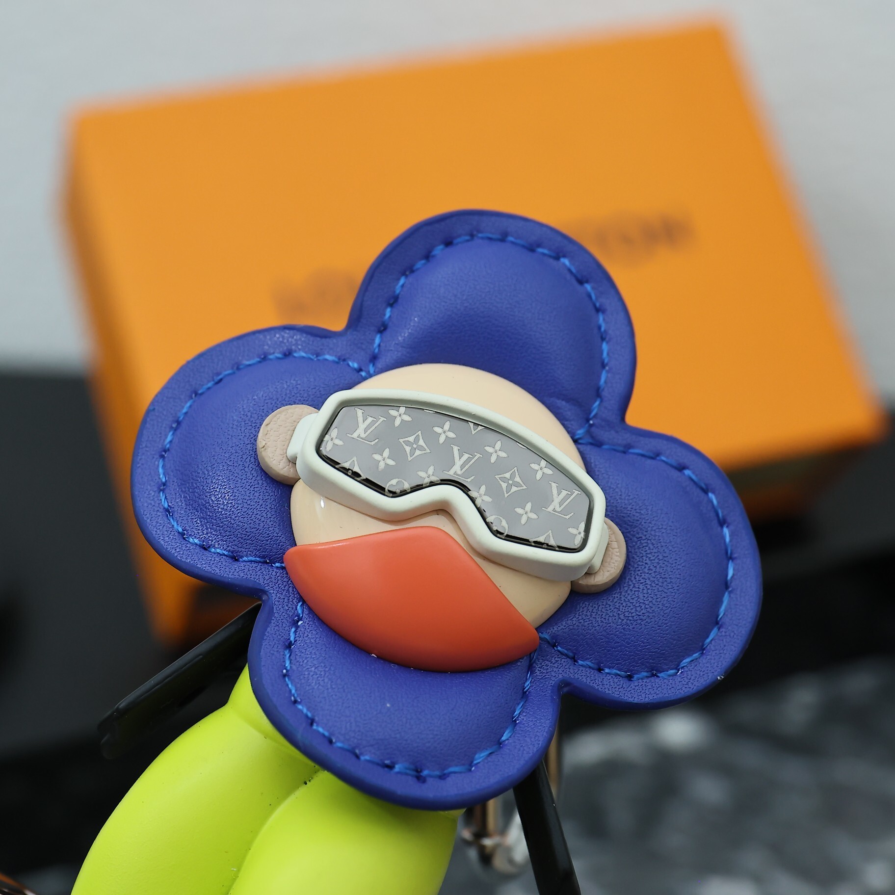 Louis Vuitton Accessories KC828002