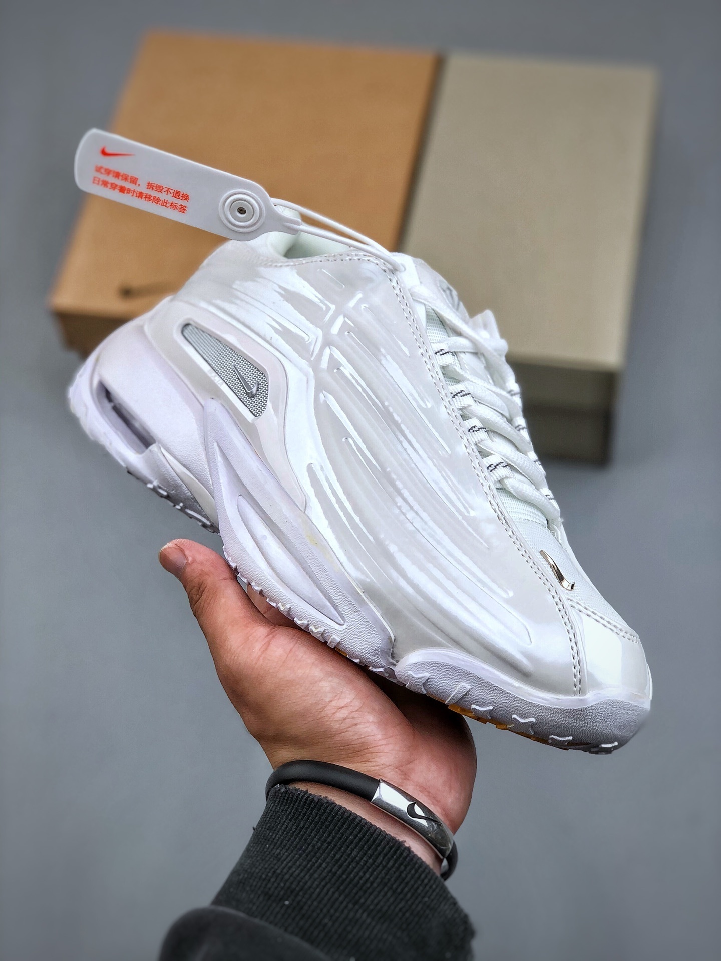 Nike Sneakers SH528001