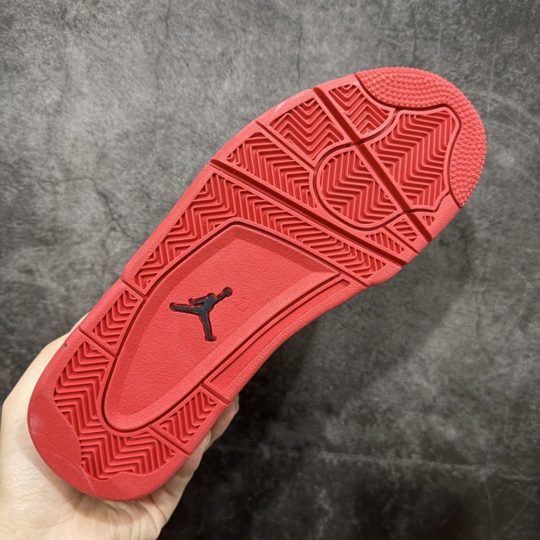 Jordan Sneakers SH528181