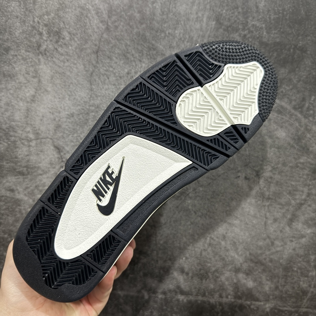 Jordan Sneakers SH528191