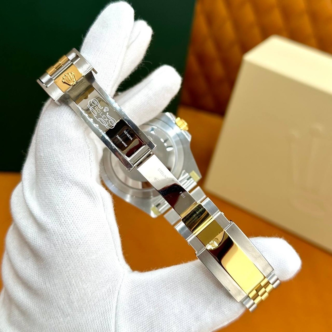 老表 m126713grnr-0001