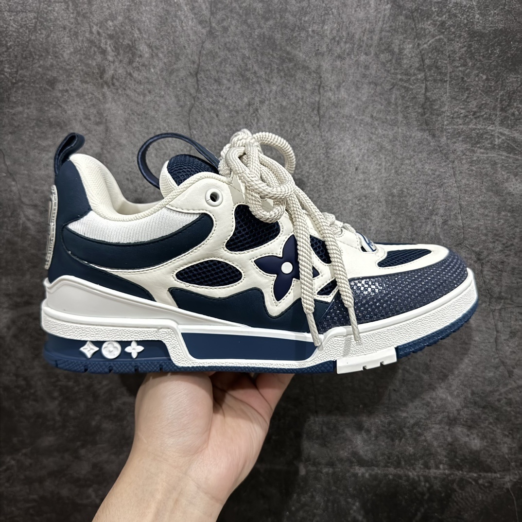 Louis Vuitton Sneakers SH528104