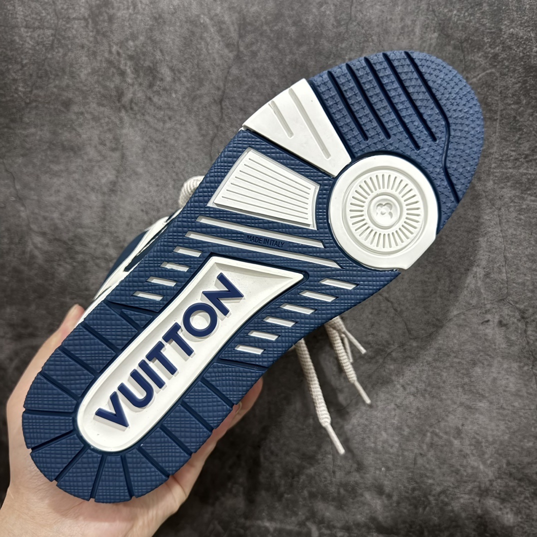 Louis Vuitton Sneakers SH528104