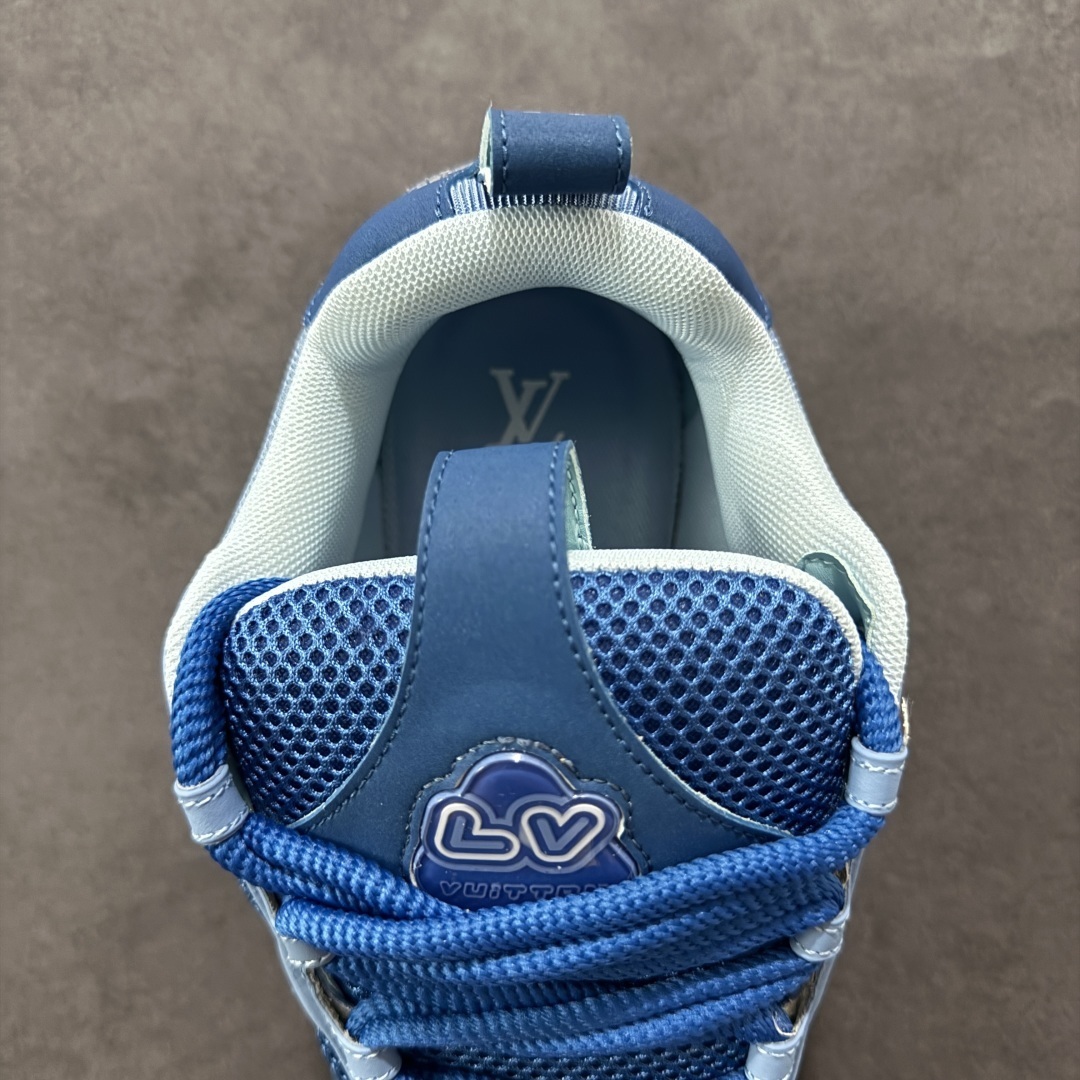 Louis Vuitton Sneakers SH528102
