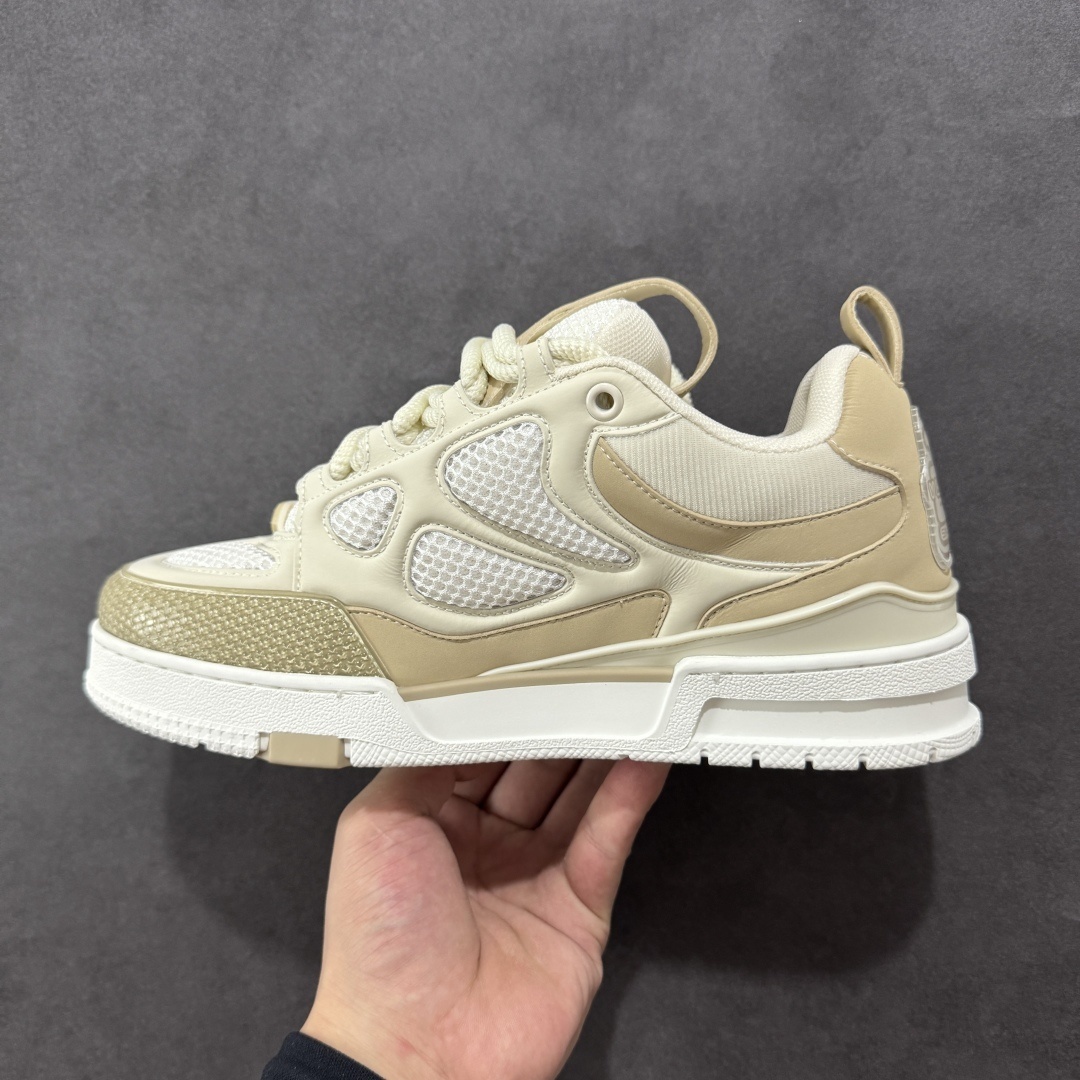 Louis Vuitton Sneakers SH528100