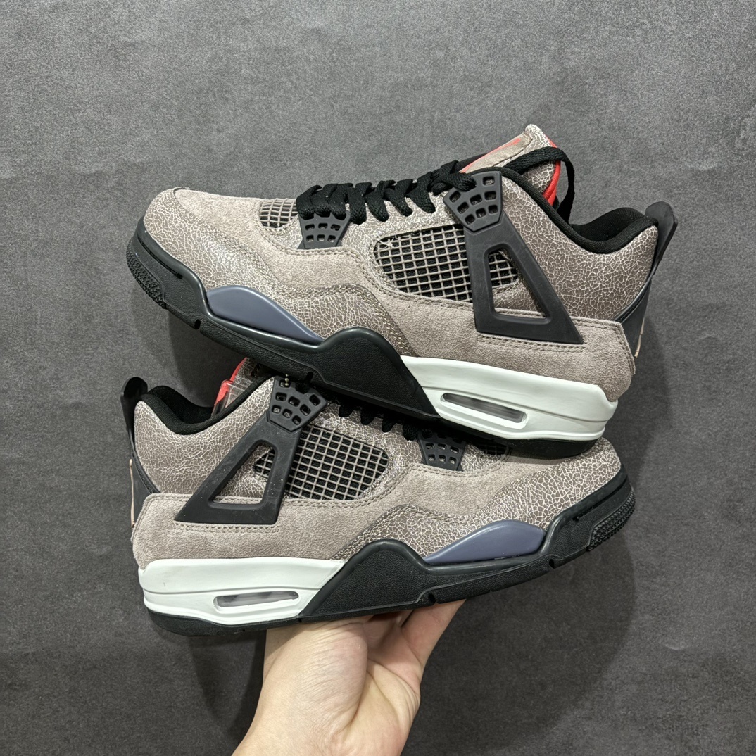 Jordan Sneakers SH528206
