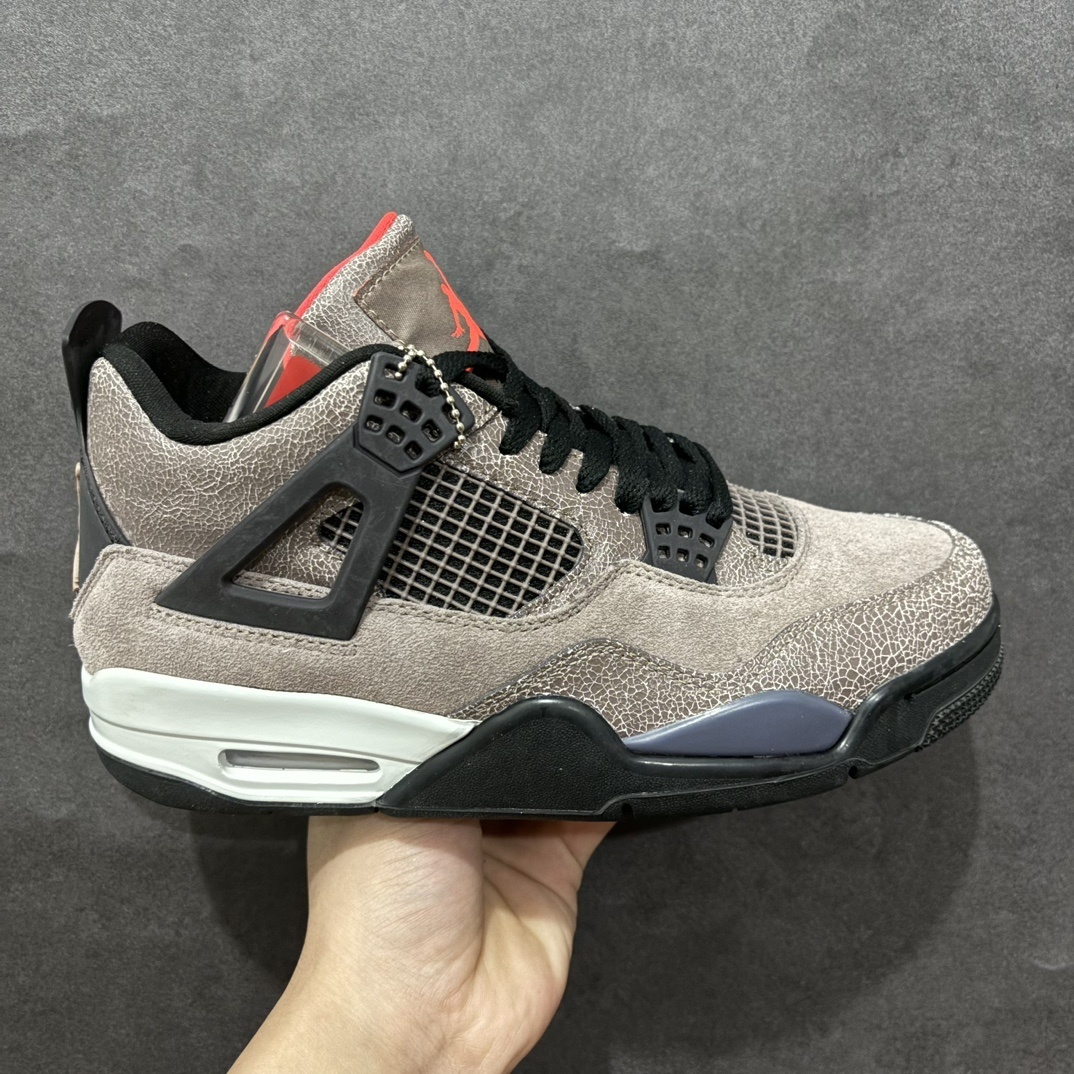 Jordan Sneakers SH528206