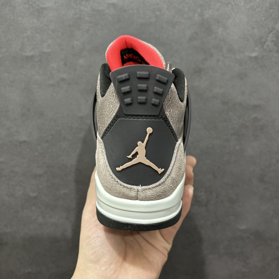 Jordan Sneakers SH528206
