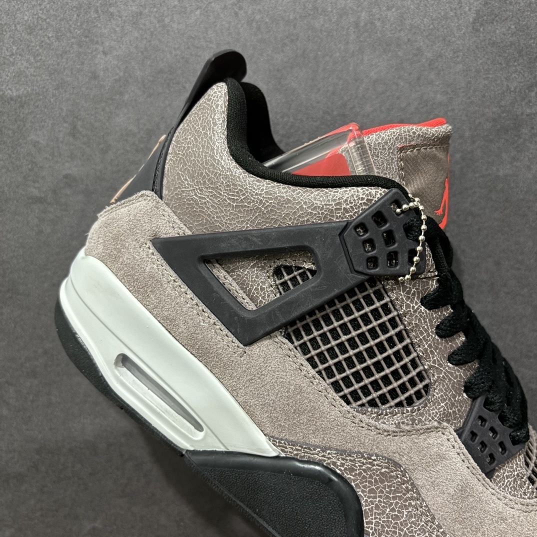 Jordan Sneakers SH528206