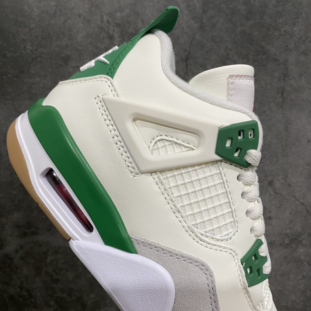 Jordan Sneakers SH528211