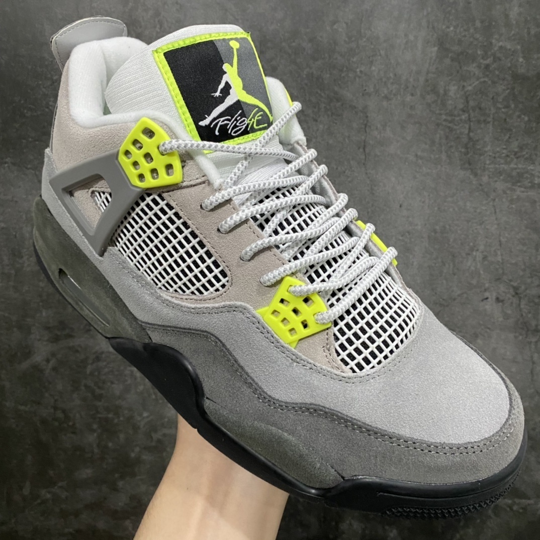 Jordan Sneakers SH528210