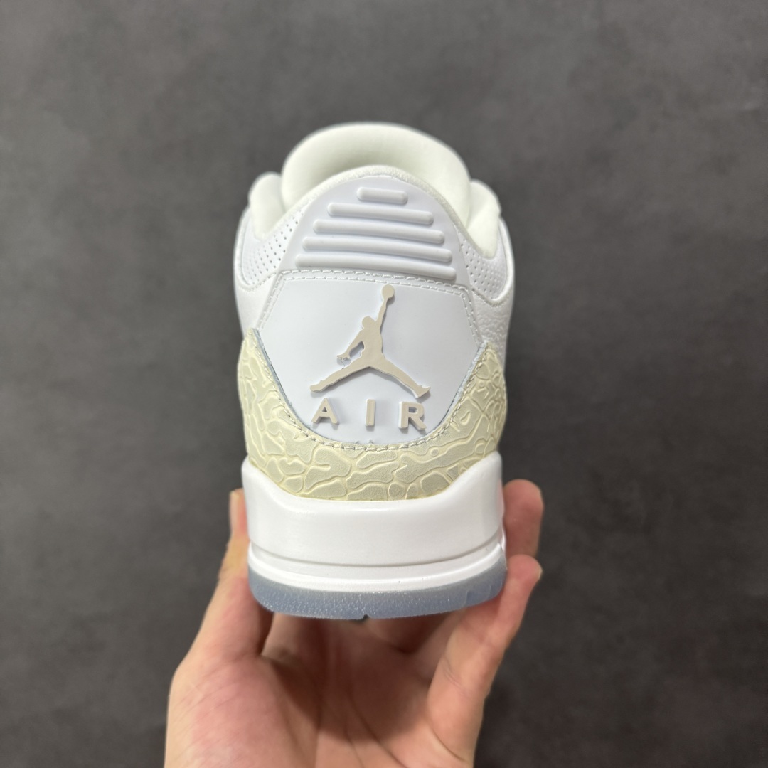 Jordan Sneakers SH528260