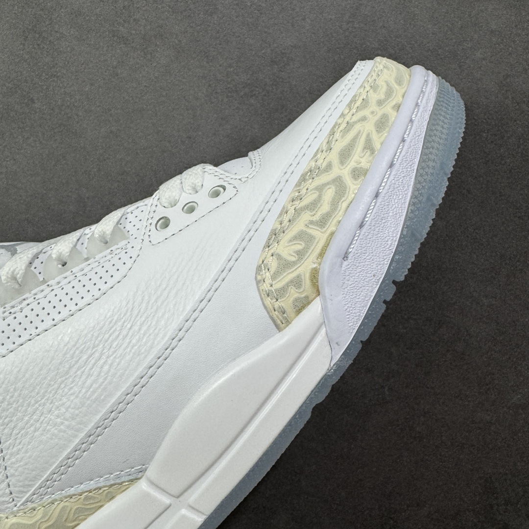 Jordan Sneakers SH528260
