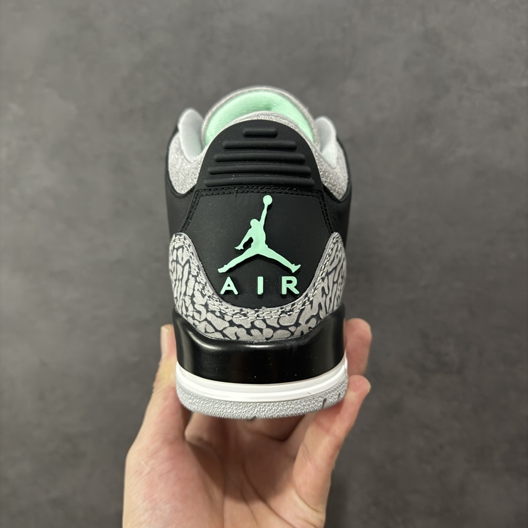 Jordan Sneakers SH528254