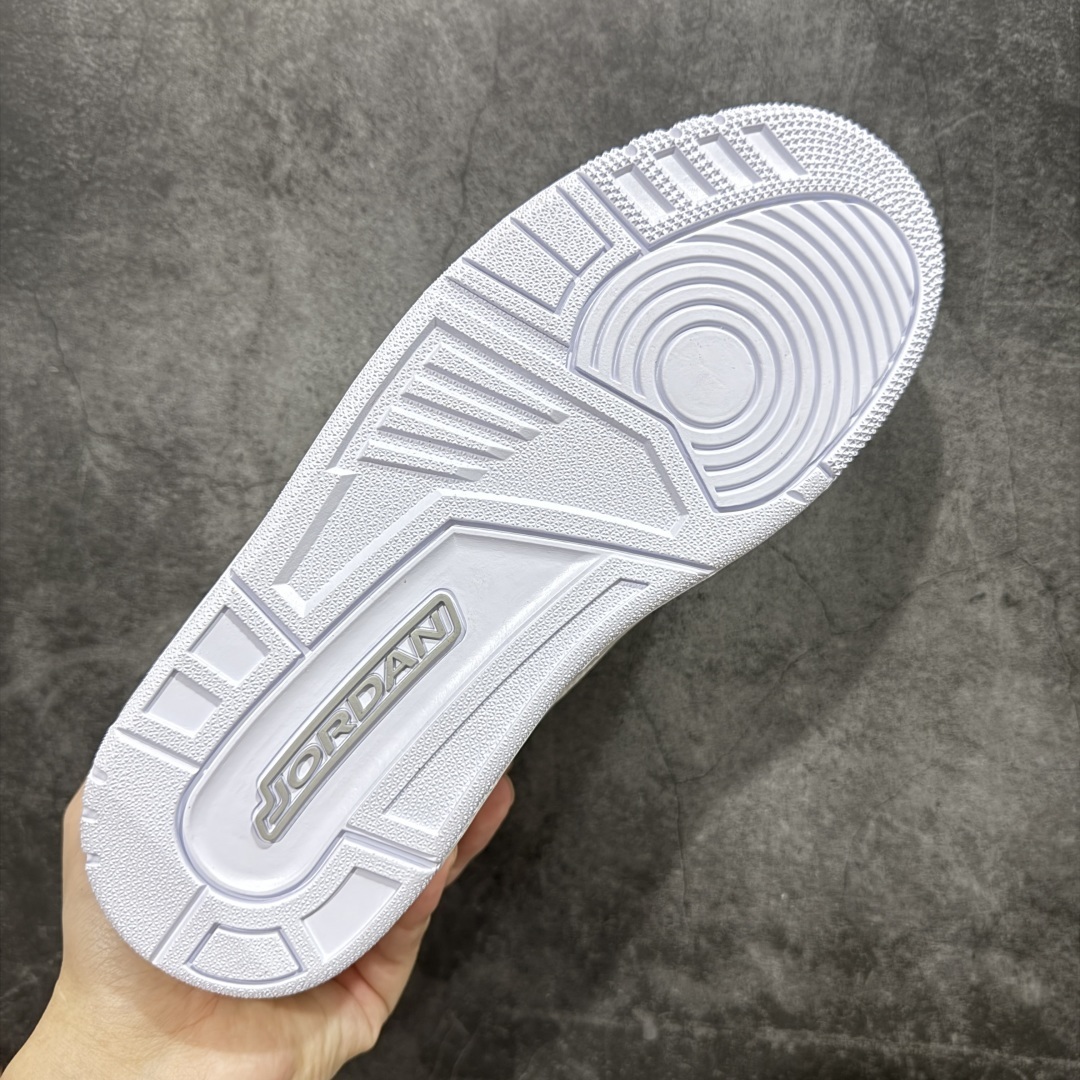 Jordan Sneakers SH528280