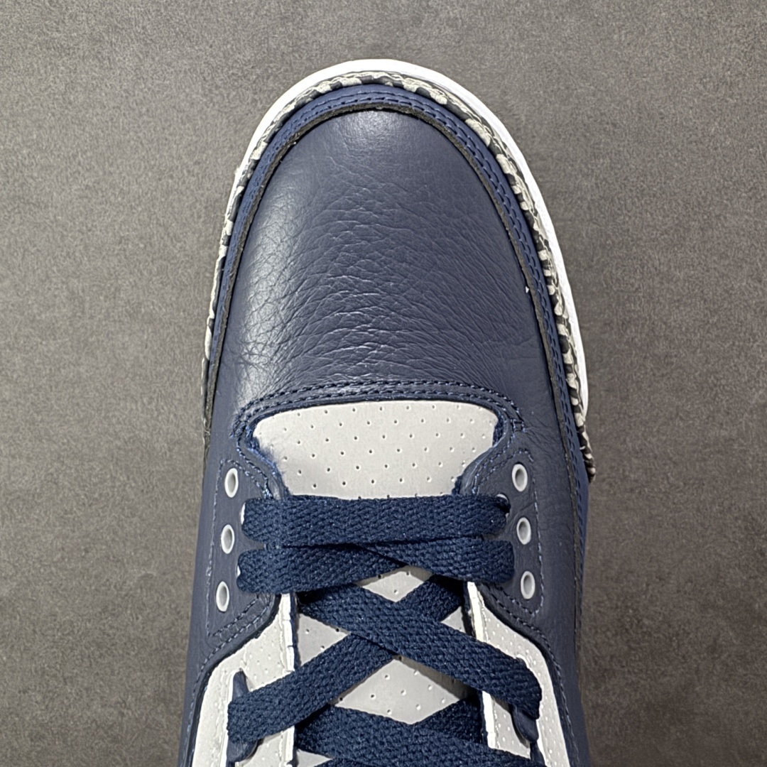 Jordan Sneakers SH528247