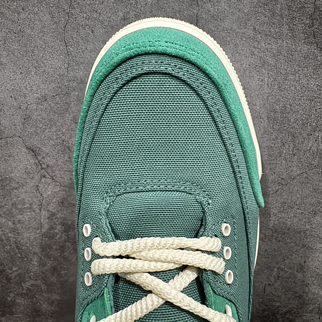Jordan Sneakers SH528285