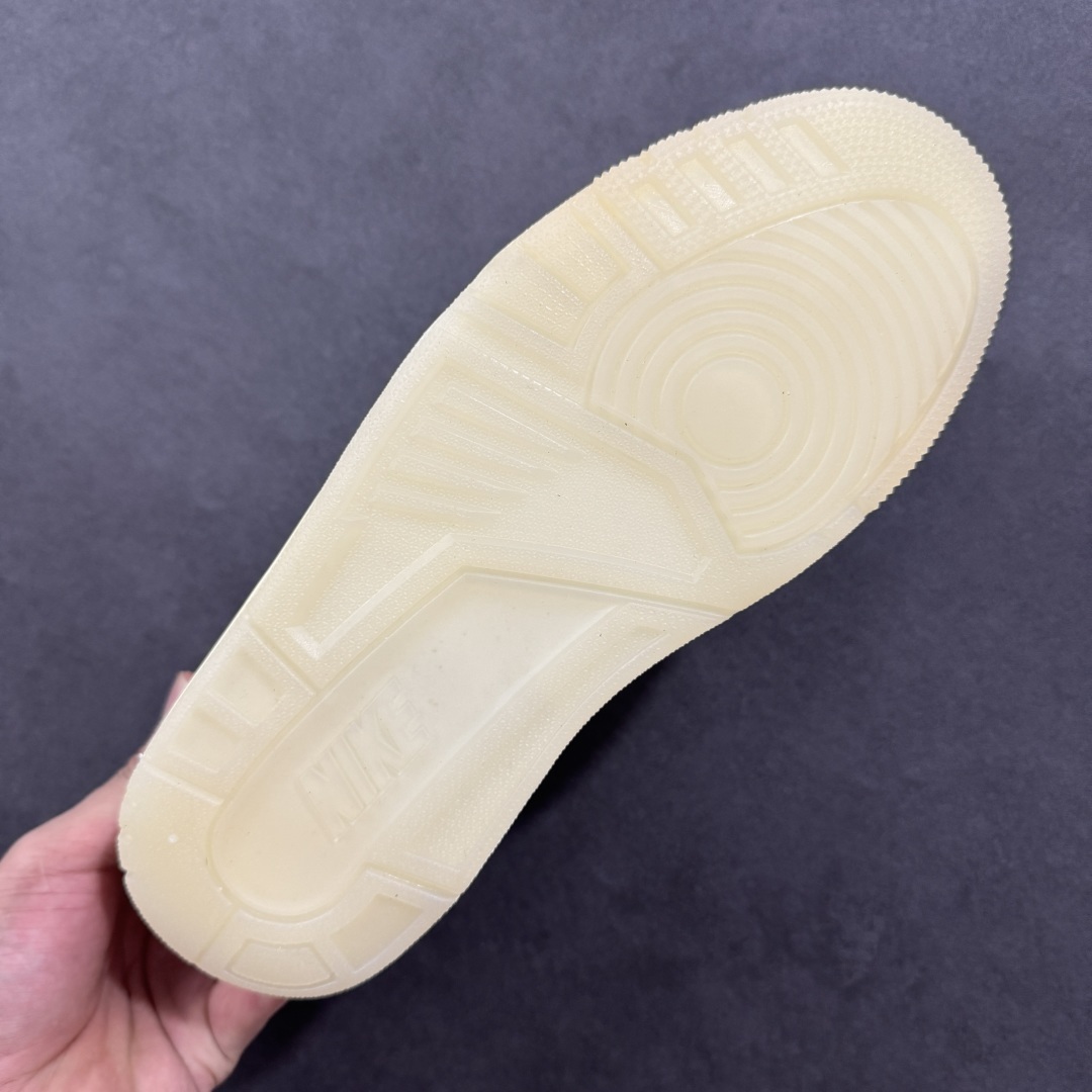 Jordan Sneakers SH528276