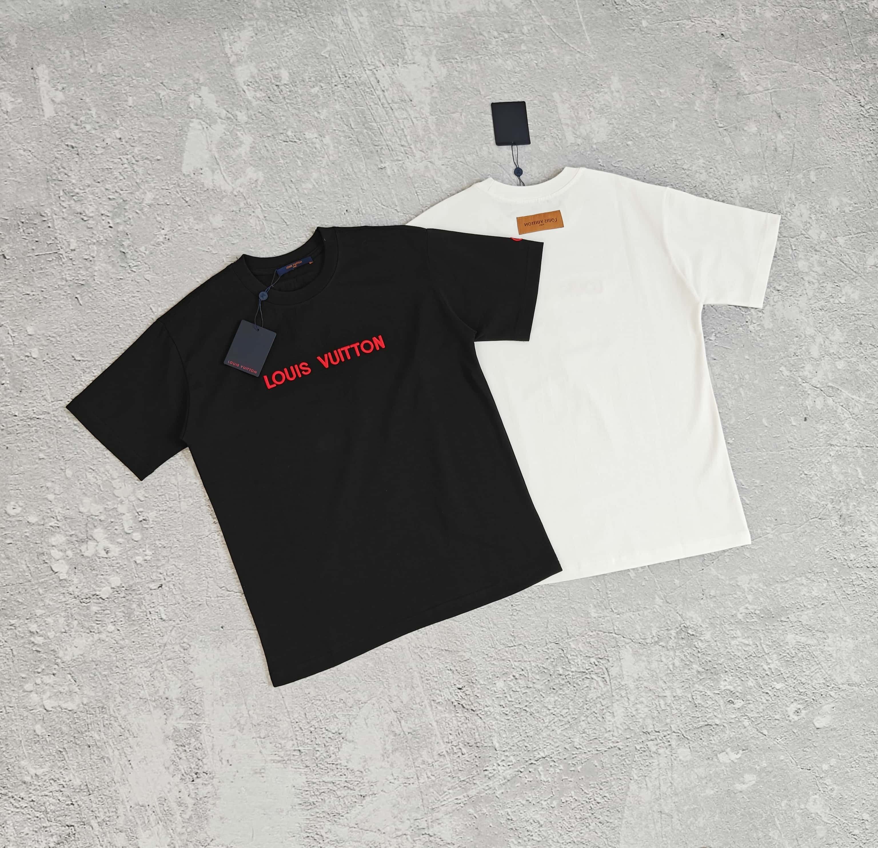 Louis Vuitton T-Shirt 528556 STZ
