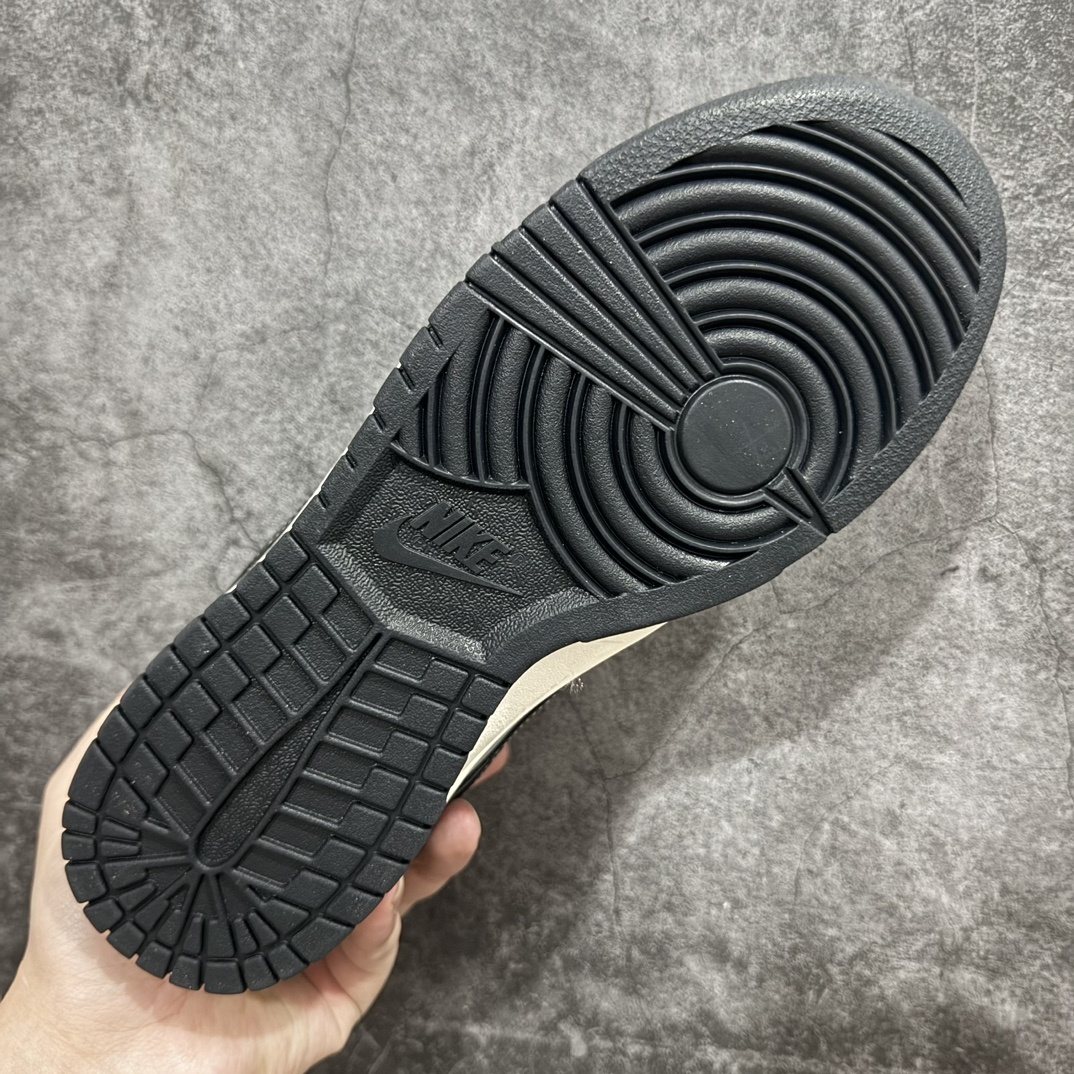 Nike Dunk Sneakers SH528384