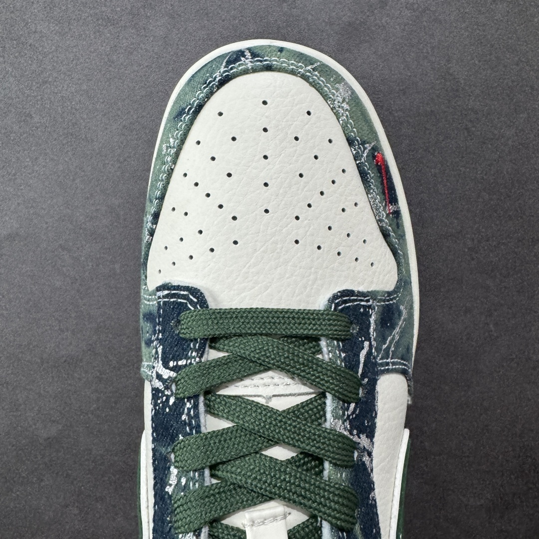 Nike Dunk Sneakers SH528358