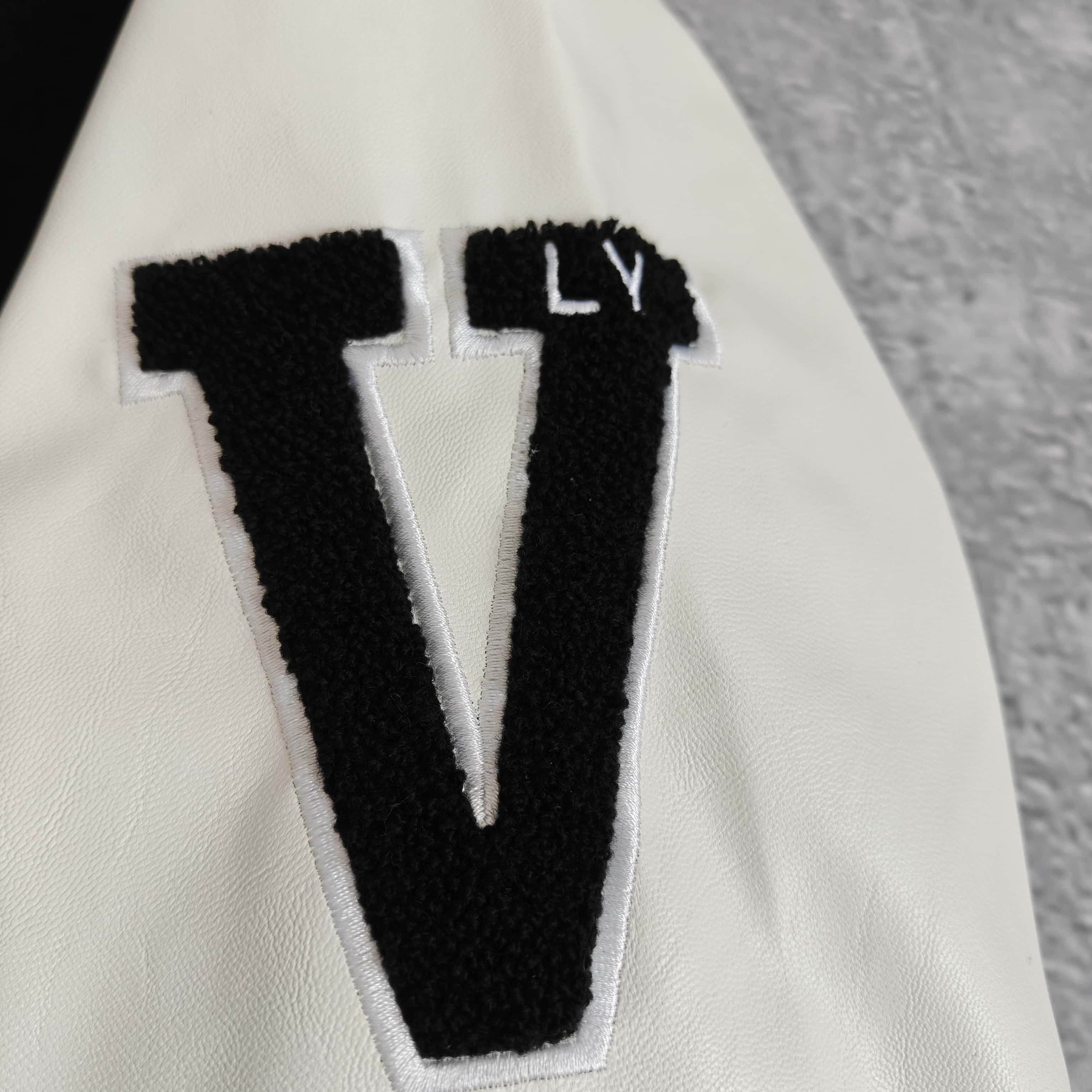 Louis Vuitton Jacket 886052
