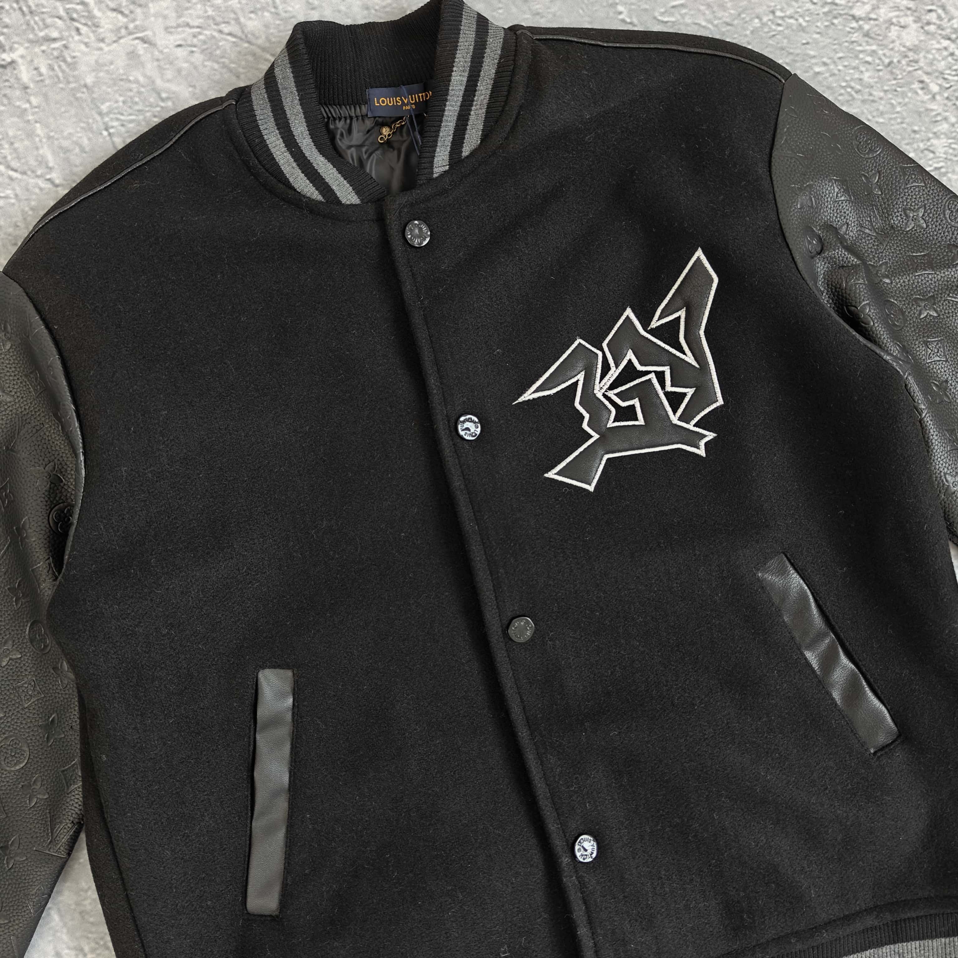 Louis Vuitton Jacket 886056