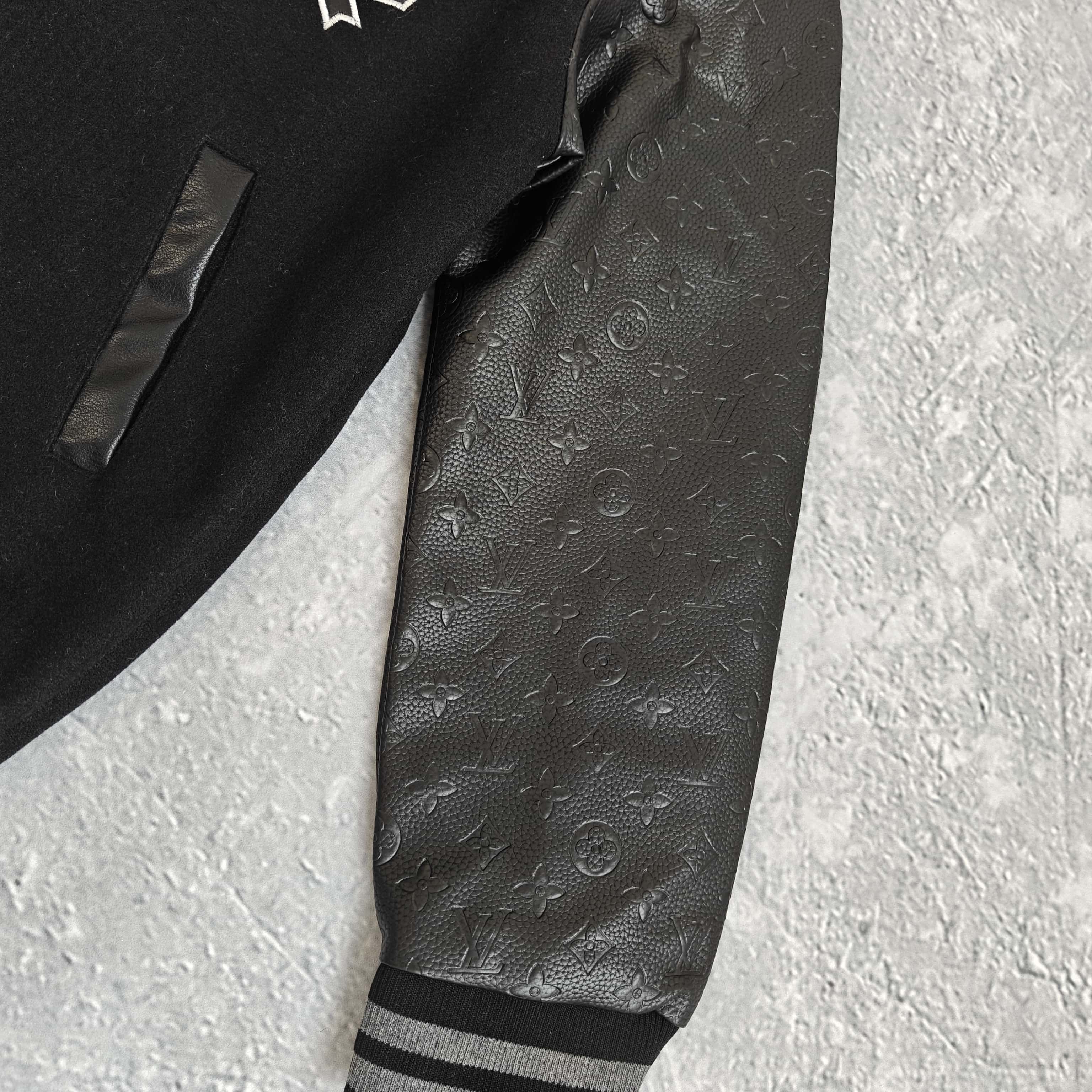 Louis Vuitton Jacket 886056