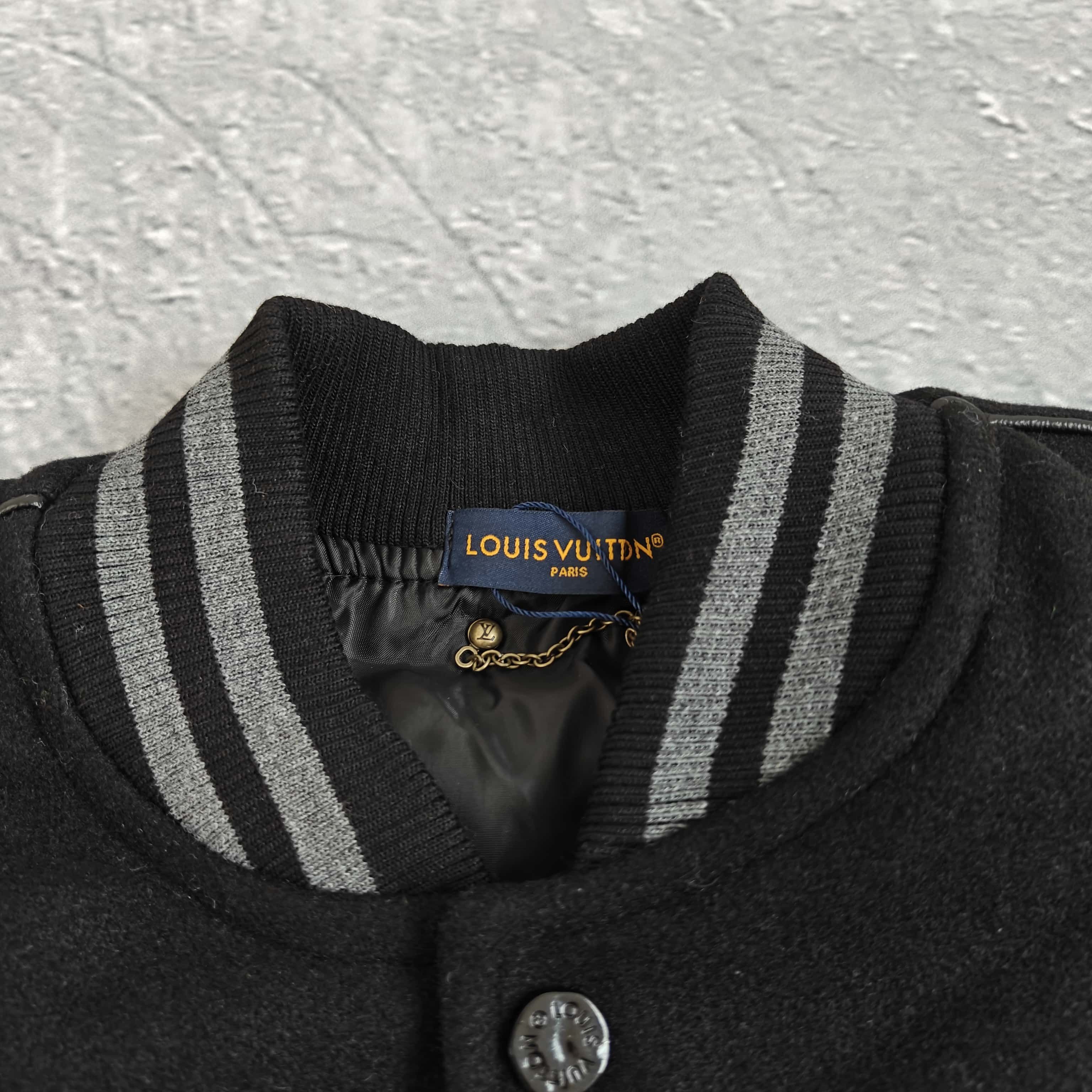 Louis Vuitton Jacket 886056