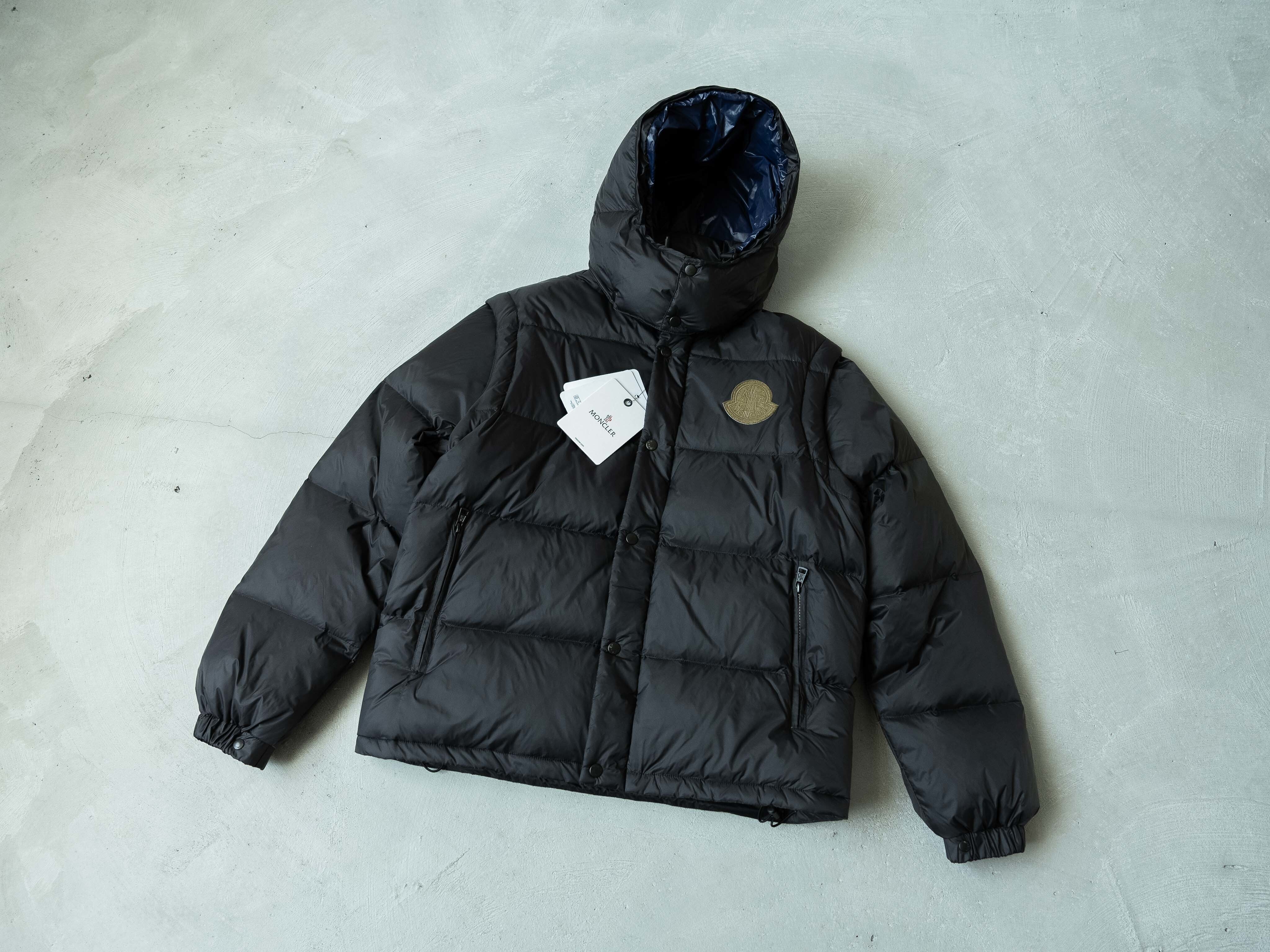 两色连帽羽绒服-孟 886002