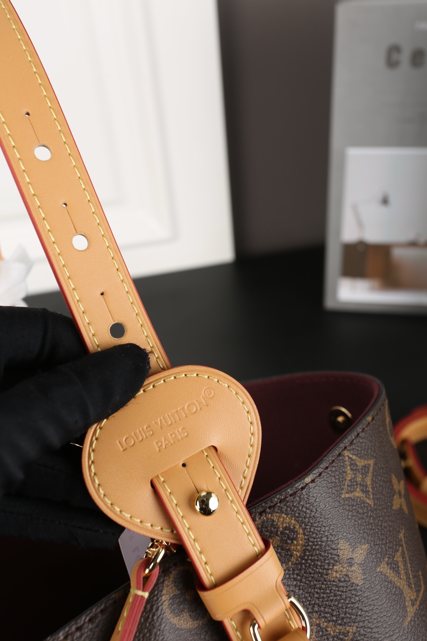 Louis Vuitton Bag BG868002