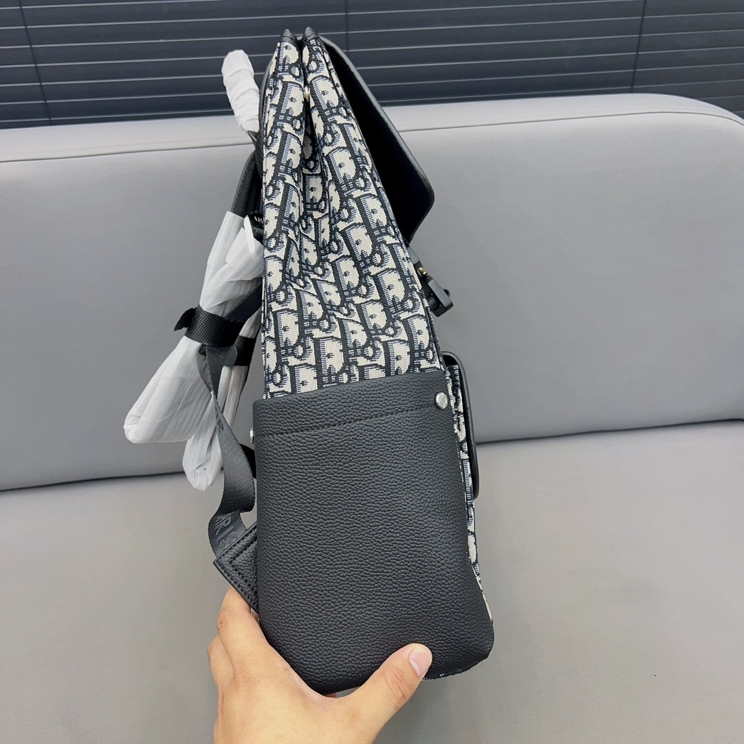 Dior Bag BG868045