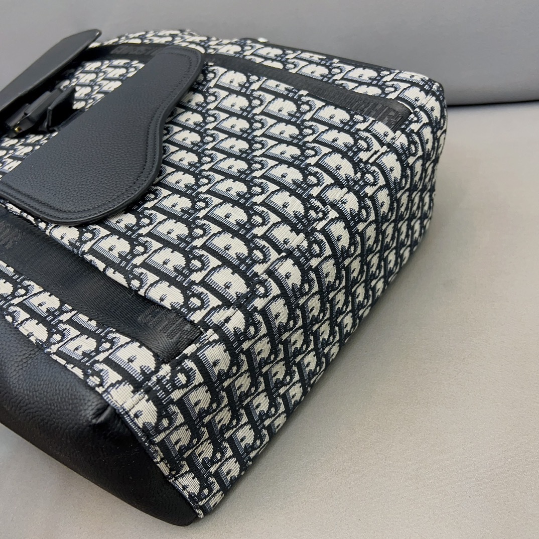 Dior Bag BG868045